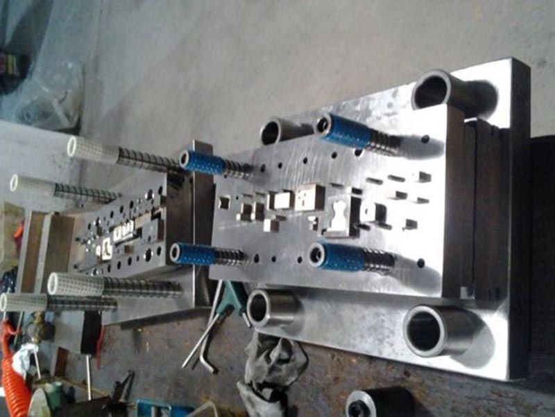 南召模具制造-12