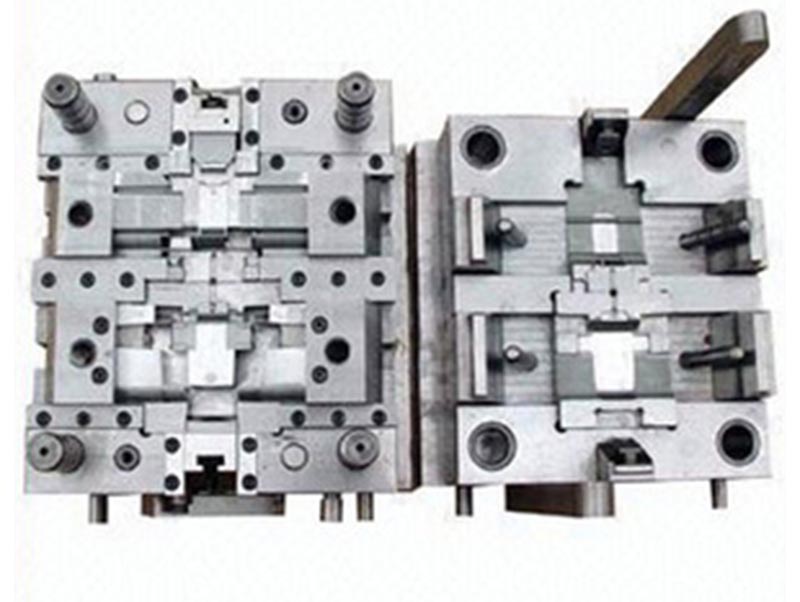 南召精密塑料模-07
